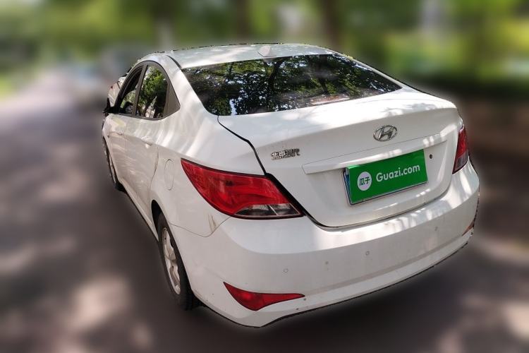 Used Hyundai Verna (older generation) 2016 1.4L Automatic Smart GLS Rear Left 45 Deg