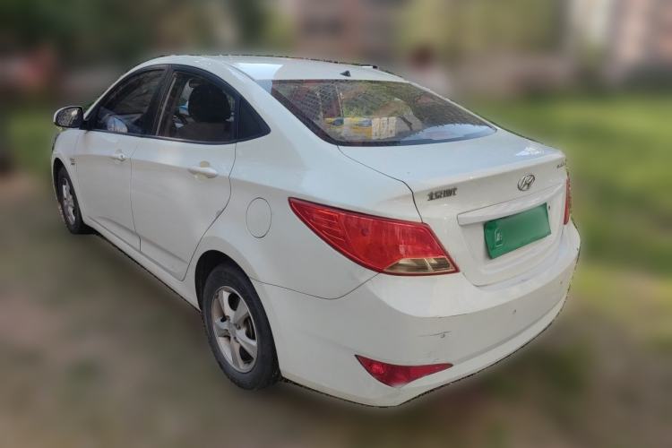 Used Hyundai Verna (older generation) 2016 1.4L Automatic Smart GLS Rear Left 45 Deg