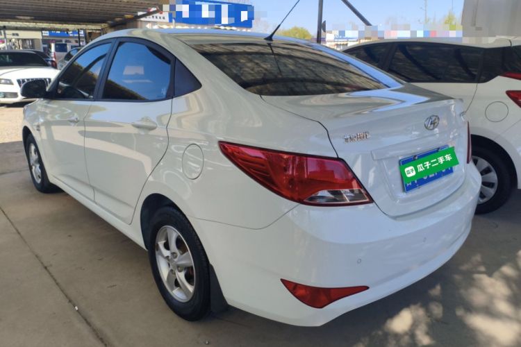 Used Hyundai Verna (older generation) 2016 1.4L Automatic Smart GLS Rear Left 45 Deg