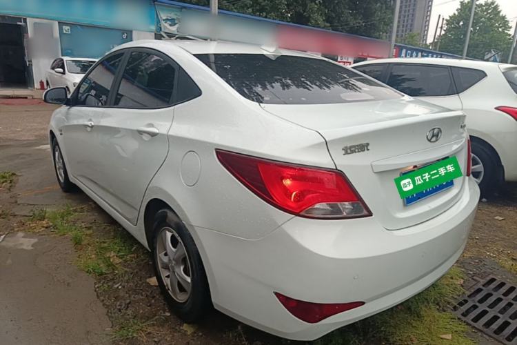 Used Hyundai Verna (older generation) 2016 1.4L Automatic Smart GLS Rear Left 45 Deg