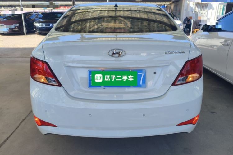Used Hyundai Verna (older generation) 2016 1.4L Automatic Smart GLS Rear