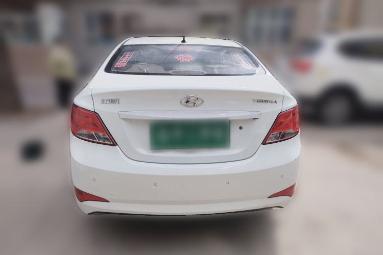 Used Hyundai Verna (older generation) 2016 1.4L Manual Smart GLS Trim Rear
