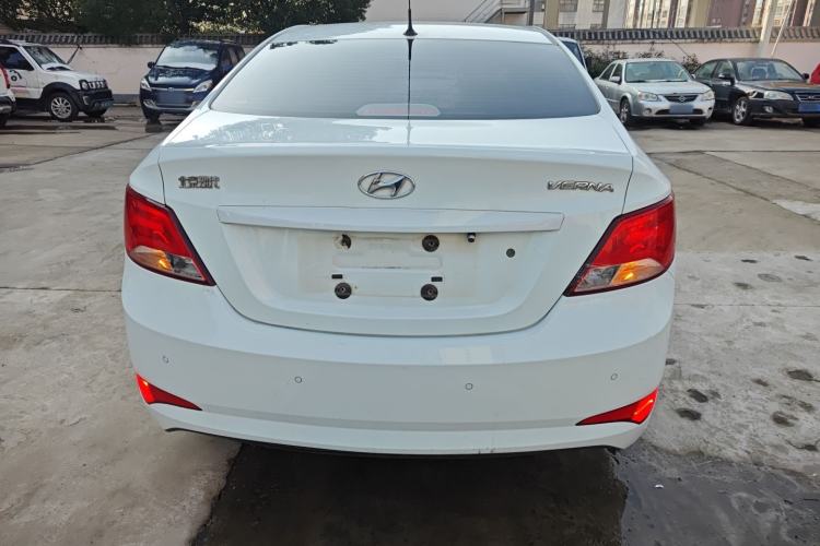 Used Hyundai Verna (older generation) 2016 1.4L Automatic Smart GLS Rear
