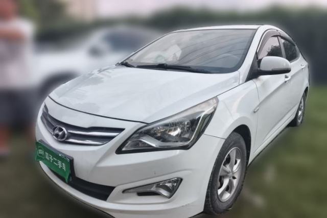 Used Hyundai Verna (older generation) 2016 1.4L Manual Smart GLS Trim