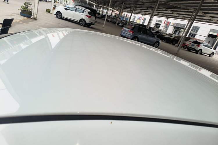 Used Hyundai Verna (older generation) 2016 1.4L Manual Smart GLS Trim Roof