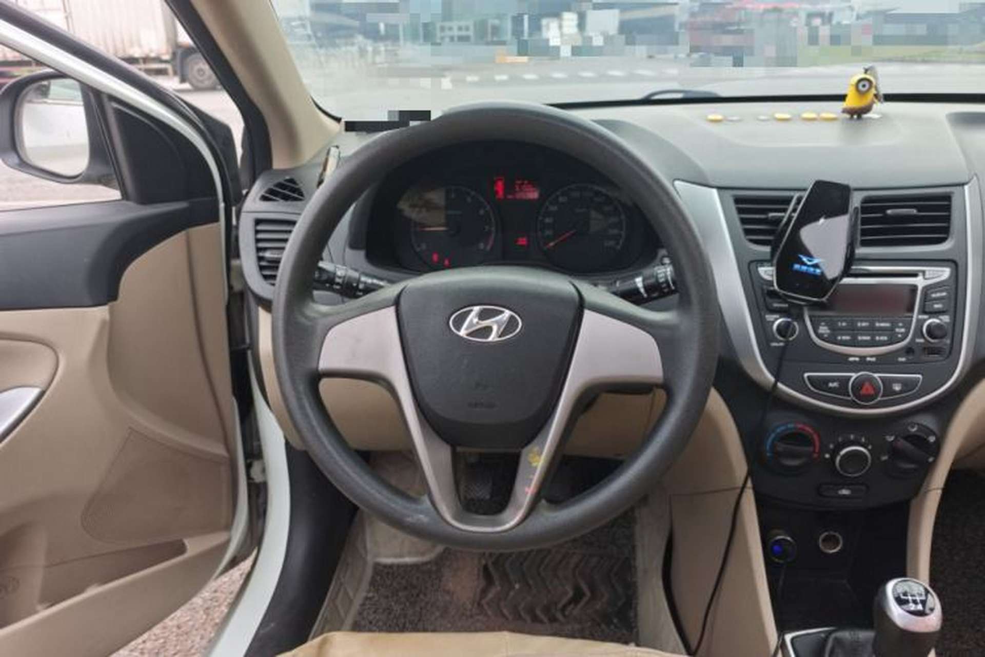 Used Hyundai Verna (older generation) 2016 1.4L Manual Smart GLS Trim Steering Wheel