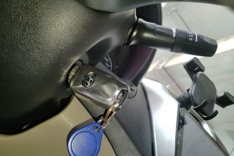 Used Hyundai Verna (older generation) 2016 1.4L Automatic Smart GLS Vehicle Key
