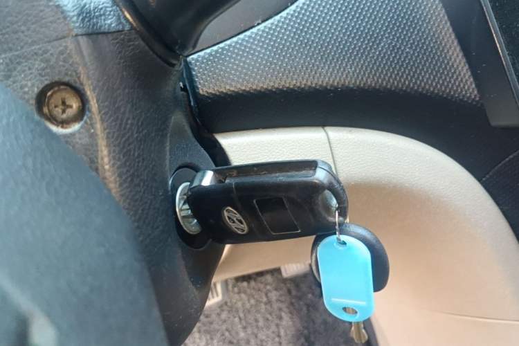 Used Hyundai Verna (older generation) 2016 1.4L Automatic Fashionable GS Model Vehicle Key