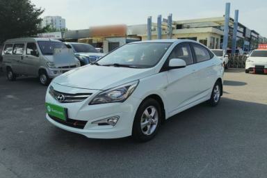 Used Hyundai Verna (older generation) 2016 1.4L Manual Smart GLS Trim