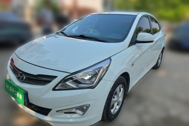 Used Hyundai Verna (older generation) 2016 1.4L Manual Smart GLS Trim