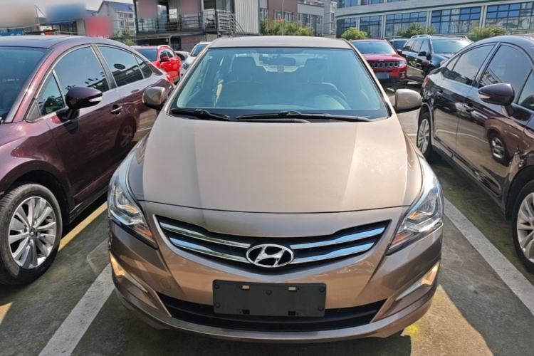 Used Hyundai Verna (older generation) 2016 1.4L Automatic Smart GLS Front