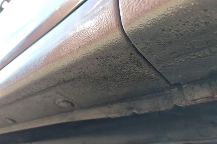 Used Hyundai Verna (older generation) 2016 1.4L Automatic Smart GLS Right Side Sill