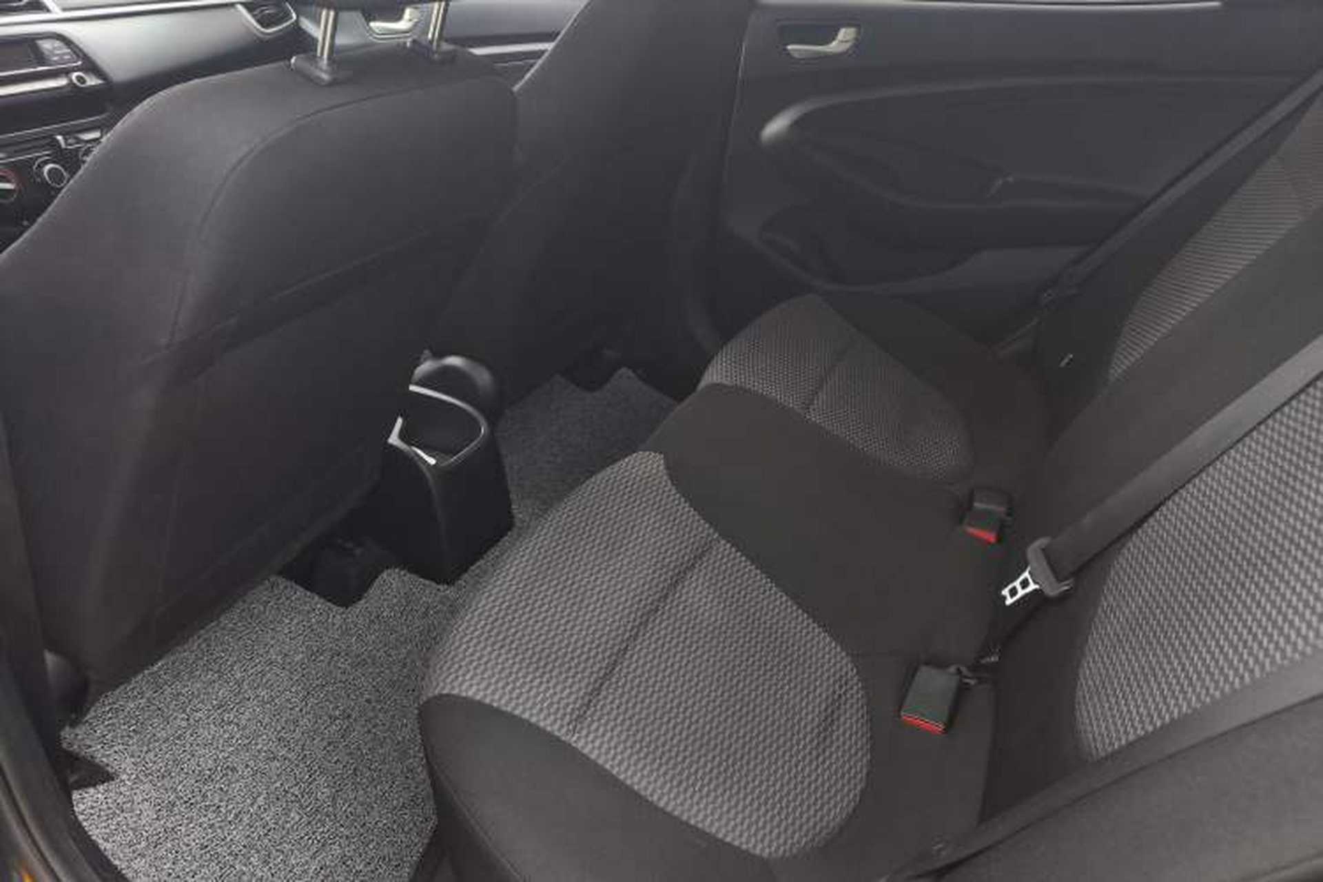 Used Hyundai Verna (older generation) 2017 1.4L Automatic YueXiang Edition China V-standard Interior 3