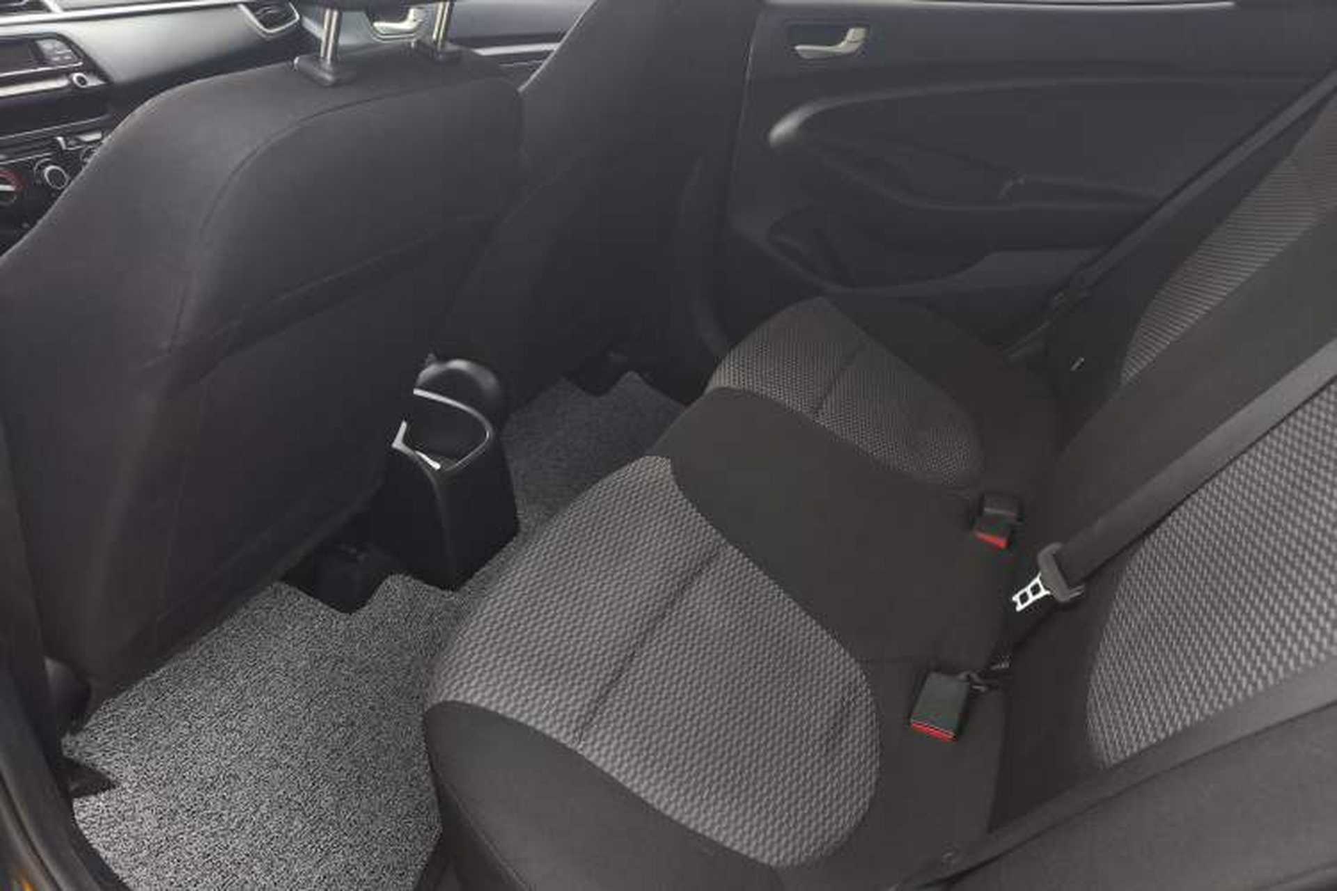 Used Hyundai Verna (older generation) 2017 1.4L Automatic YueXiang Edition China V-standard Interior 4