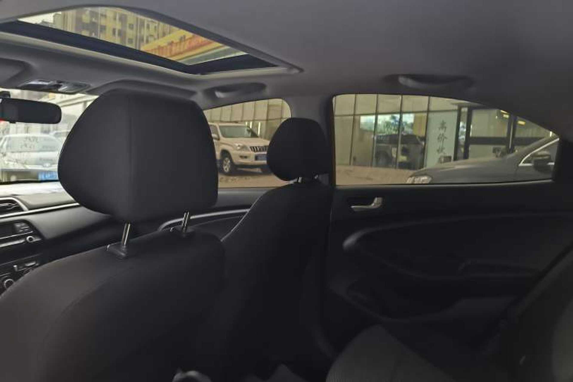 Used Hyundai Verna (older generation) 2017 1.4L Automatic YueXiang Edition China V-standard Interior 5