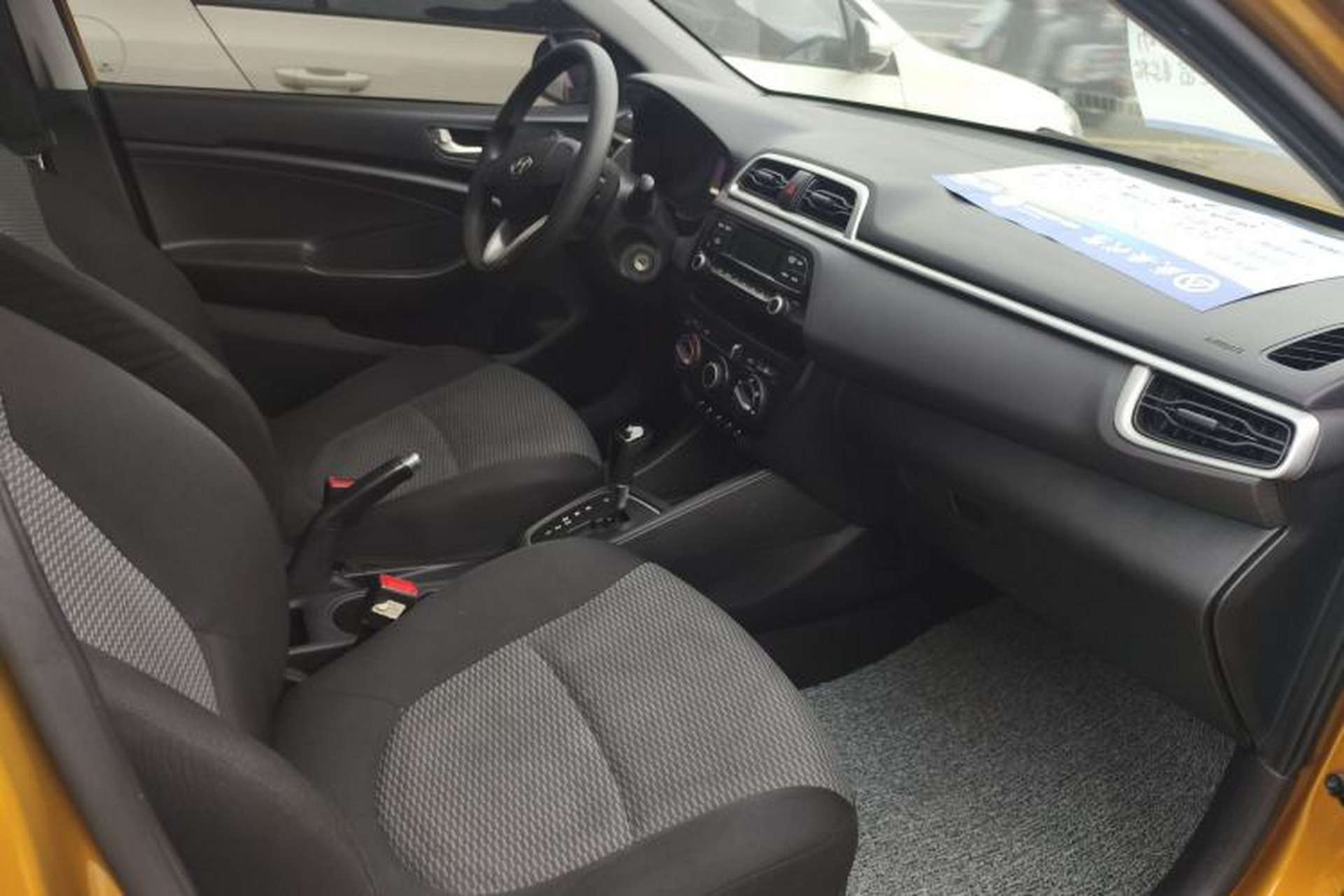 Used Hyundai Verna (older generation) 2017 1.4L Automatic YueXiang Edition China V-standard Interior 6