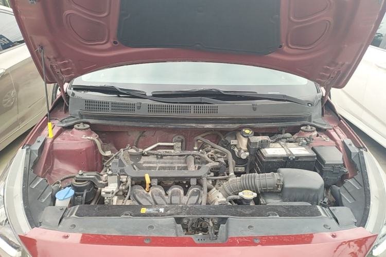 Used Hyundai Verna (older generation) 2017 1.4L Manual Colorful Skyroof Version China V Standard Engine Bay