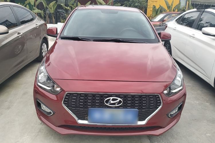 Used Hyundai Verna (older generation) 2017 1.4L Manual Colorful Skyroof Version China V Standard Front