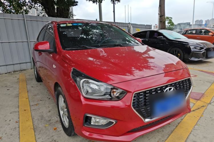 Used Hyundai Verna (older generation) 2017 1.4L Automatic YueXiang Edition China V-standard Front Right 45 Deg