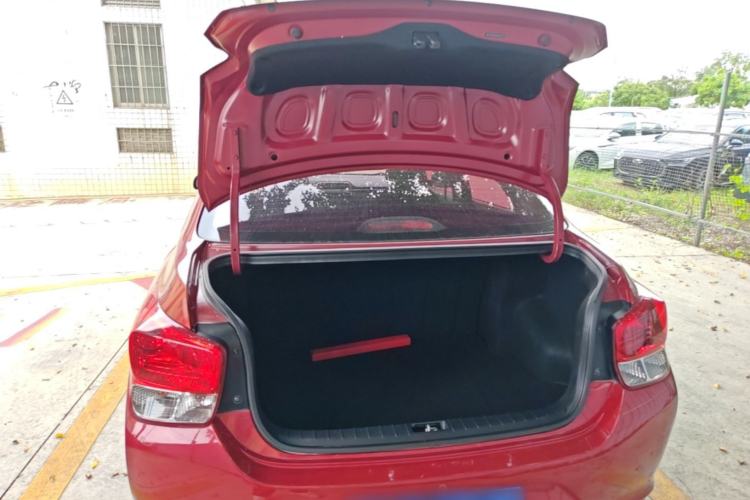 Used Hyundai Verna (older generation) 2017 1.4L Automatic YueXiang Edition China V-standard Trunk