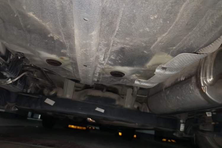 Used Hyundai Verna (older generation) 2017 1.4L Manual Refreshed Version China VI Standard Chassis Rear