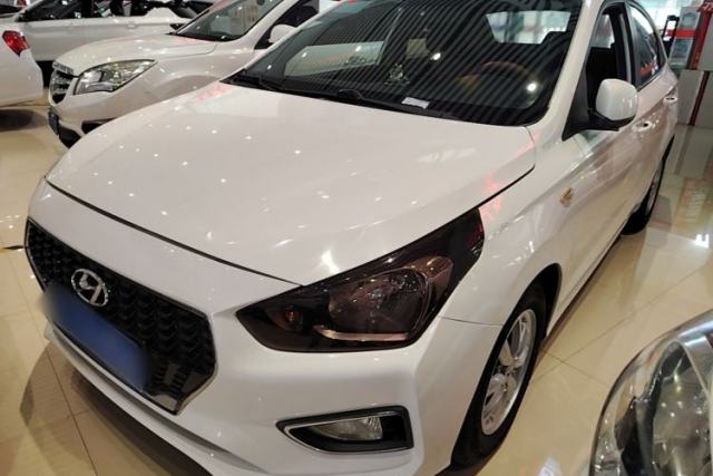Hyundai Verna (older generation) 2017 1.4L Automatic YueXiang Edition China V-standard de segunda mano