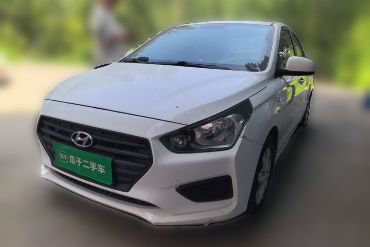 Used Hyundai Verna (older generation) 2017 1.4L Manual Refreshed Version China V Standard Guazi used car, China used car export, Used car for sale, Used cars, Cheapest cars for sale