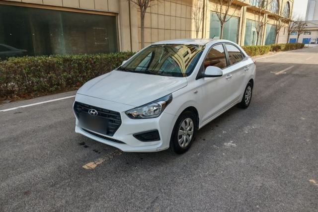 Used Hyundai Verna (older generation) 2017 1.4L Manual Refreshed Version China VI Standard