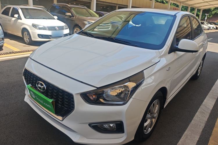 Used Hyundai Verna (older generation) 2017 1.4L Automatic YueXiang Edition China VI Standard Guazi used car, China used car export, Used car for sale, Used Hyundai cars, Cheapest cars for sale