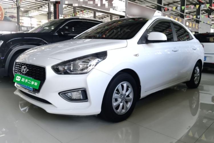 Hyundai Verna (older generation) 2017 1.4L Automatic YueXiang Edition China VI Standard مستعملة Guazi used car, China used car export, Used car for sale, Used  cars, Cheapest cars for sale