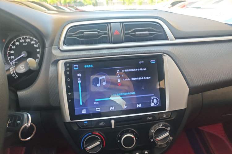 Used Hyundai Verna (older generation) 2017 1.4L Automatic YueXiang Edition China VI Standard Audio And AC Panel