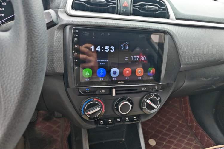 Used Hyundai Verna (older generation) 2017 1.4L Manual Refreshed Version China VI Standard Audio And AC Panel