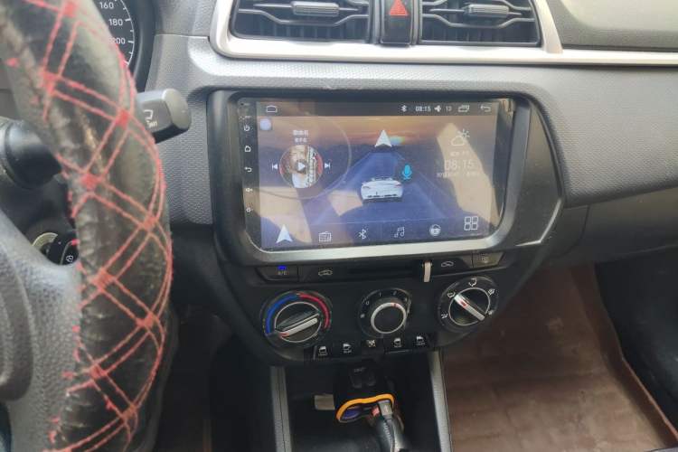 Used Hyundai Verna (older generation) 2017 1.4L Manual Refreshed Version China V Standard Audio And AC Panel