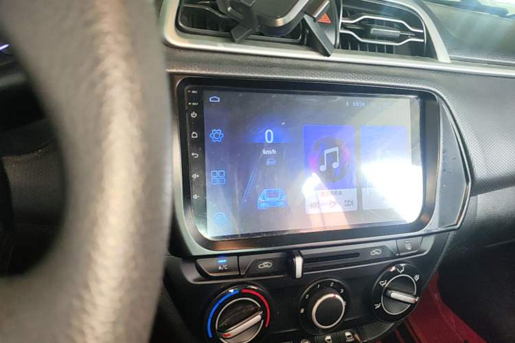 Used Hyundai Verna (older generation) 2017 1.4L Manual Refreshed Version China V Standard Audio And AC Panel