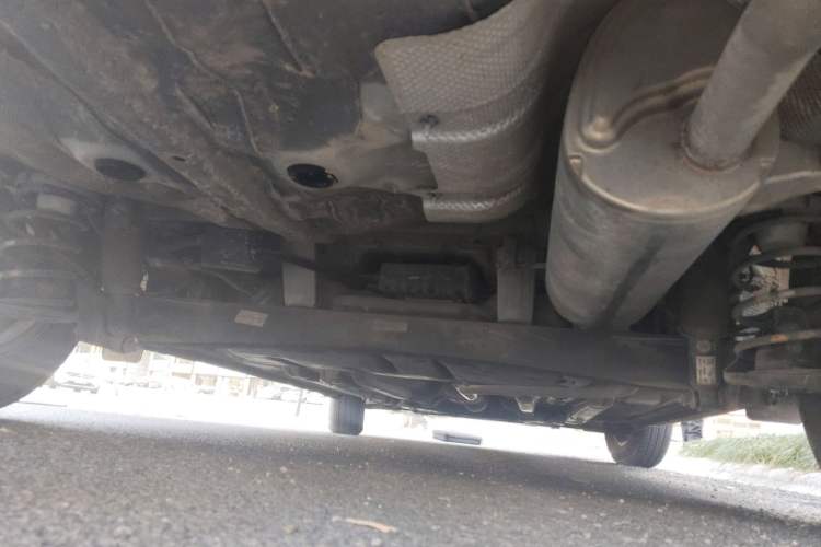 Used Hyundai Verna (older generation) 2017 1.4L Manual Huancailian Connected Version China V Standard Chassis Rear