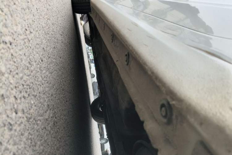 Used Hyundai Verna (older generation) 2017 1.4L Automatic YueXiang Edition China V-standard Chassis Rear Left