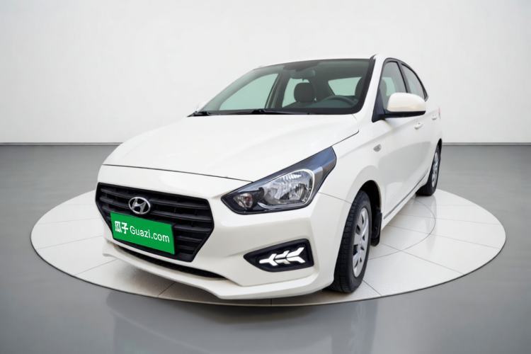Hyundai Verna (older generation) 2017 1.4L Manual Refreshed Version China VI Standard usado Guazi used car, China used car export, Used car for sale, Used cars, Cheapest cars for sale