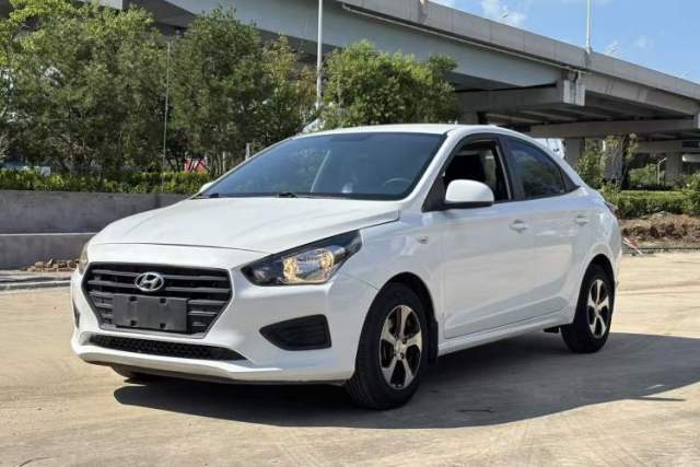 Used Hyundai Verna (older generation) 2017 1.4L Manual Refreshed Version China VI Standard