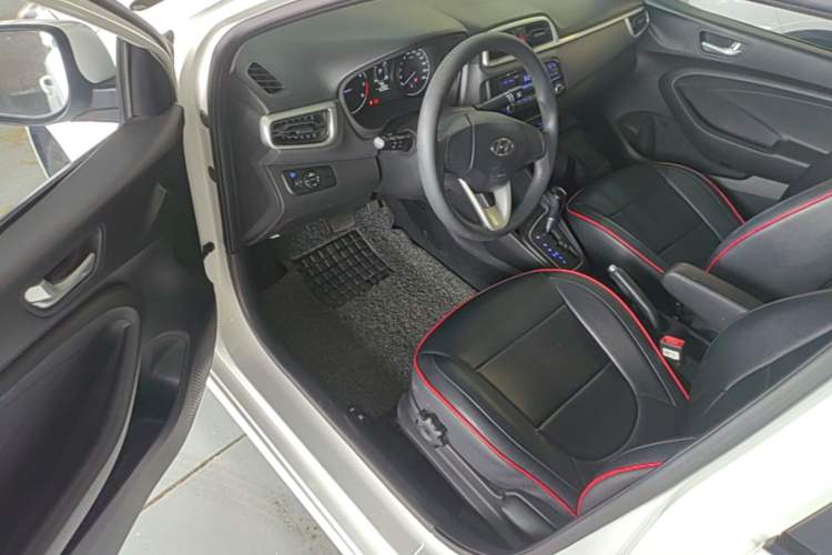 Used Hyundai Verna (older generation) 2017 1.4L Automatic YueXiang Edition China VI Standard Driver Seat