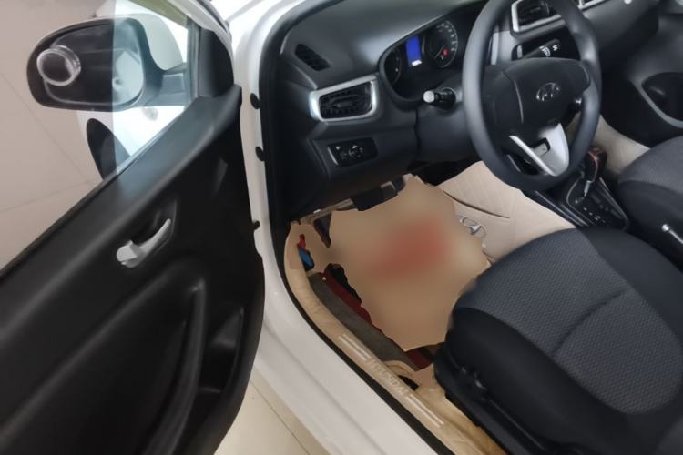Used Hyundai Verna (older generation) 2017 1.4L Automatic YueXiang Edition China VI Standard Driver Seat