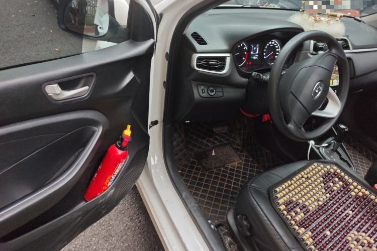 Used Hyundai Verna (older generation) 2017 1.4L Automatic YueXiang Edition China V-standard Driver Seat