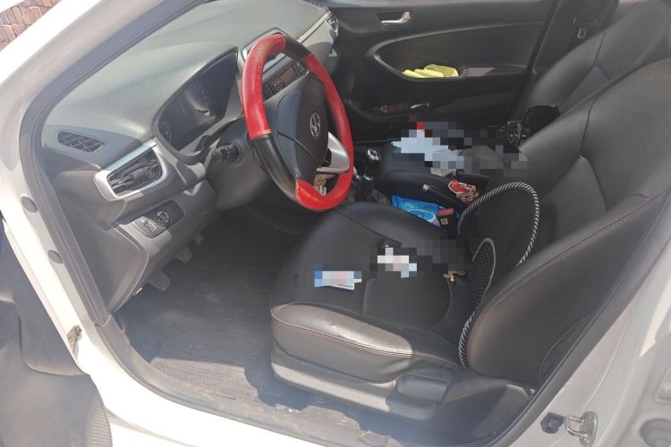 Used Hyundai Verna (older generation) 2017 1.4L Manual Huancai Edition China V Standard Driver Seat