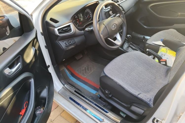 Used Hyundai Verna (older generation) 2017 1.4L Automatic YueXiang Edition China V-standard Driver Seat