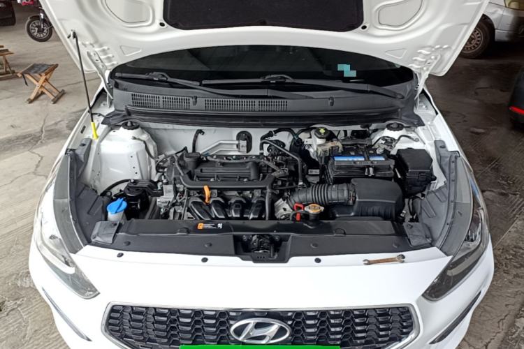 Used Hyundai Verna (older generation) 2017 1.4L Automatic YueXiang Edition China V-standard Engine Bay