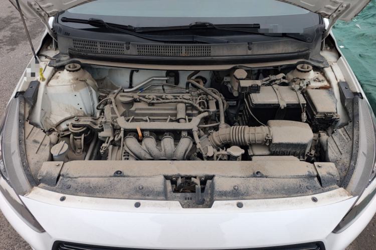 Used Hyundai Verna (older generation) 2017 1.4L Manual Huancai Edition China V Standard Engine Bay