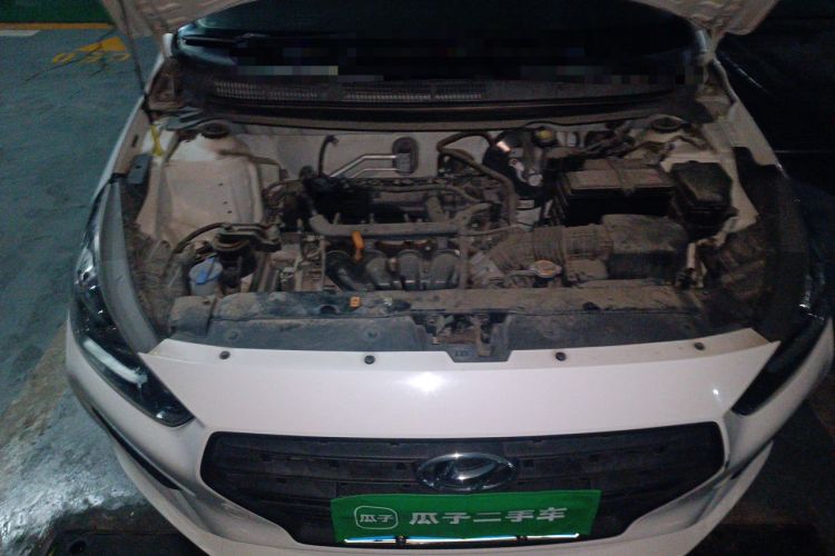Used Hyundai Verna (older generation) 2017 1.4L Manual Refreshed Version China VI Standard Engine Bay