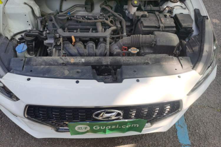 Used Hyundai Verna (older generation) 2017 1.4L Automatic YueXiang Edition China V-standard Engine Bay