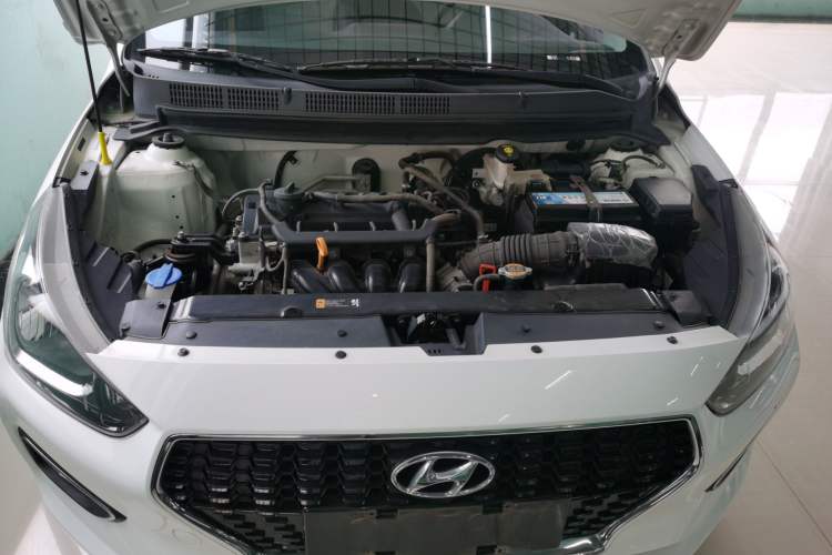 Used Hyundai Verna (older generation) 2017 1.4L Automatic YueXiang Edition China V-standard Engine Bay