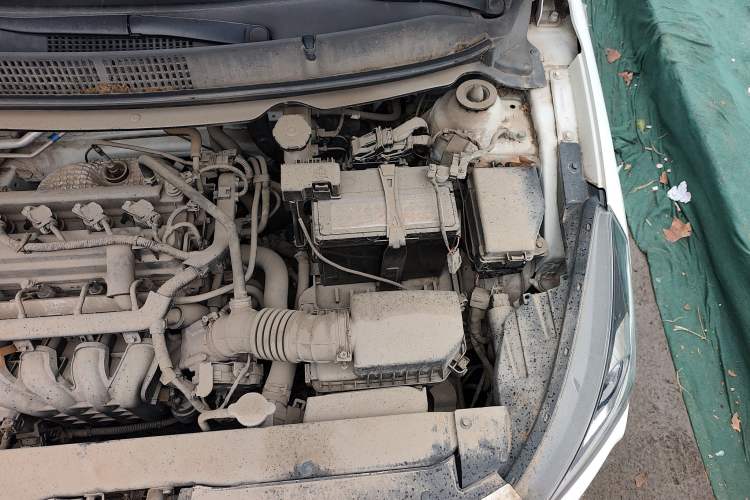 Used Hyundai Verna (older generation) 2017 1.4L Manual Huancai Edition China V Standard Engine Bay Left