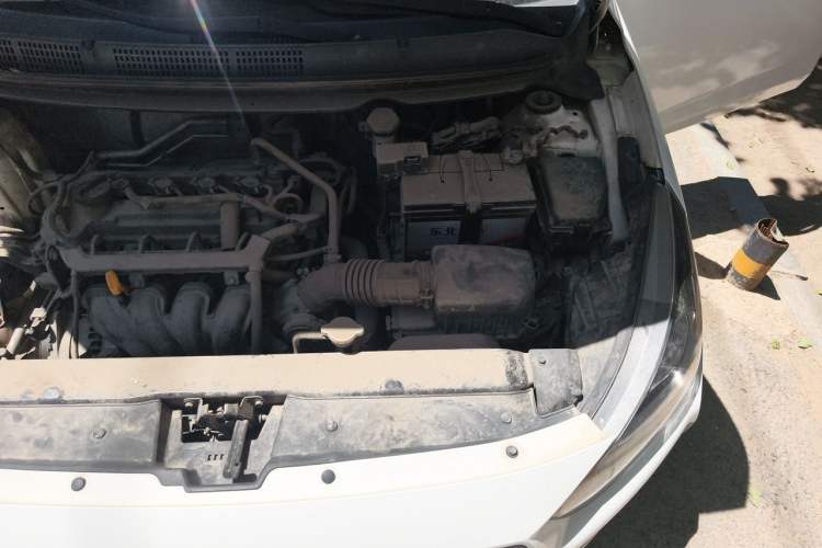 Used Hyundai Verna (older generation) 2017 1.4L Manual Refreshed Version China V Standard Engine Bay Left